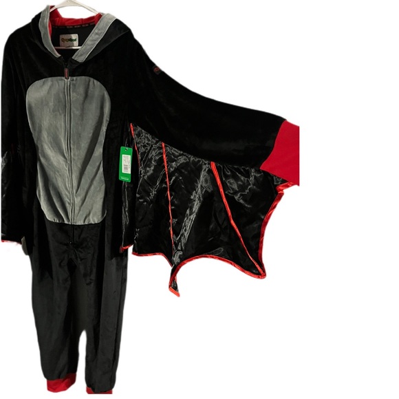 NWT Tipsy Elves Men’s Bat Costume Onesie Size M - Picture 3 of 13
